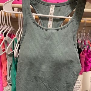 NWT Lululemon Ebb to Street Crop tank
